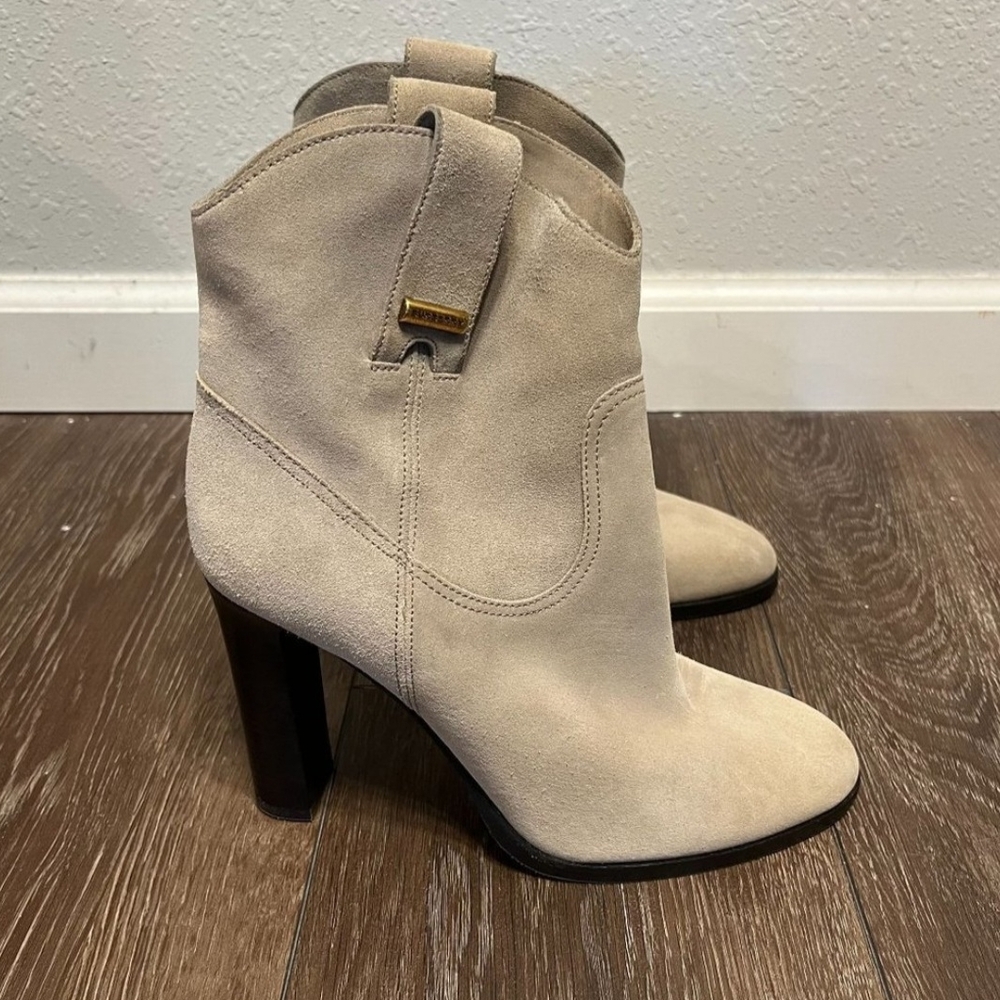 Burberry Western Suede Heeled Boots. EU Size. 38. - Picture 10 of 11